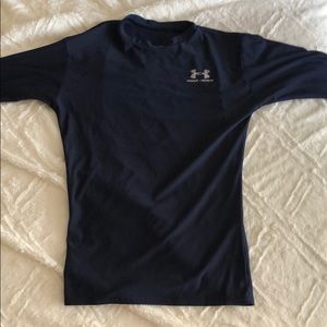Long sleeve under armour shirt (xs/s)